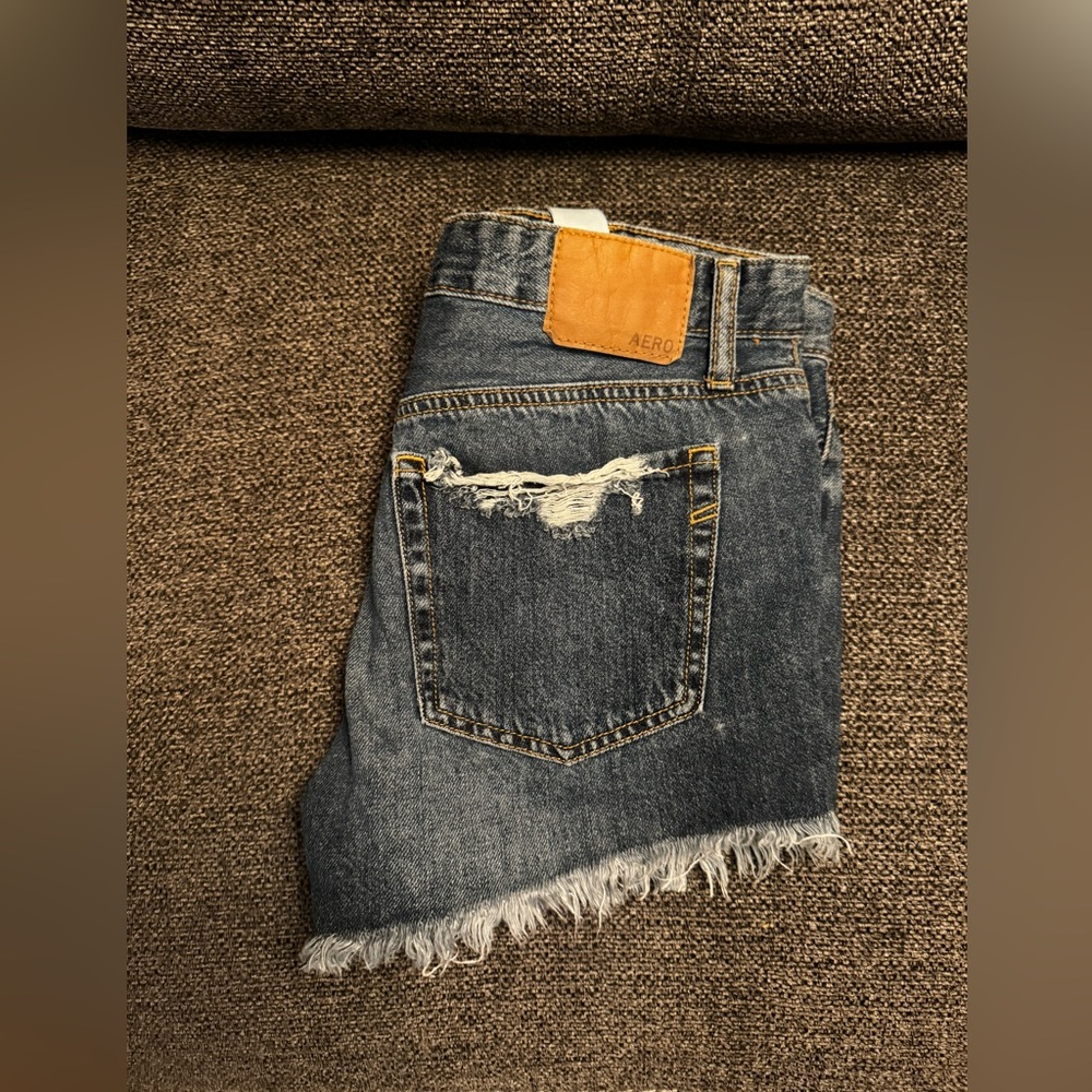 AERO HIGH-RISE SHORTY SHORTS